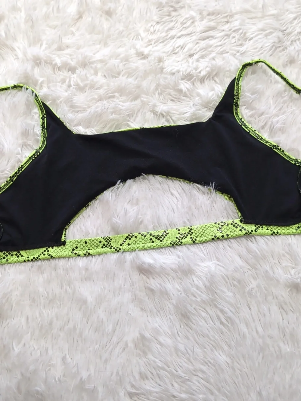 🔴SALE! Yandy Neon Green Underboob Cutout Snakeskin Festival Bikini Top Size XL